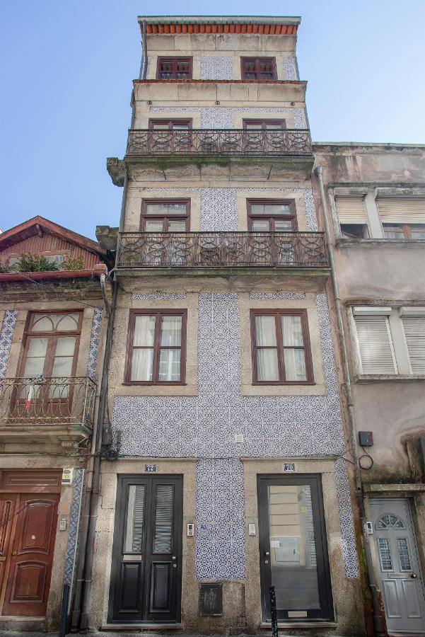 Liiiving in Porto - Historic Clérigos Apartments Exterior foto